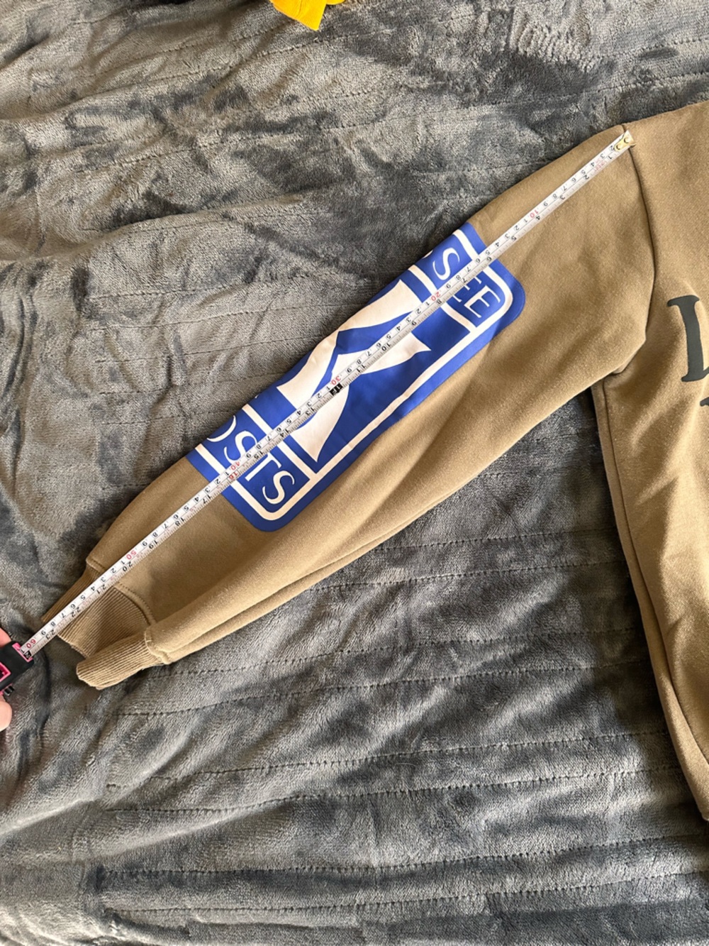 Lucky Me I See Ghosts Graphic Crewneck Sweatshirt - Brown - Picture 9 of 10